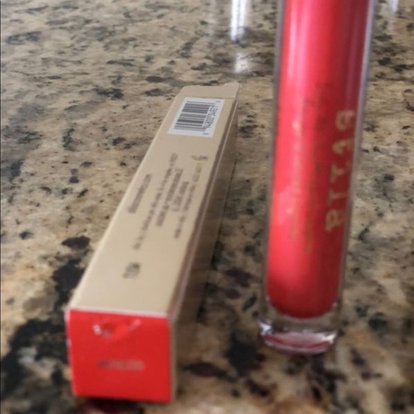 Stila - Picture 2 of 4